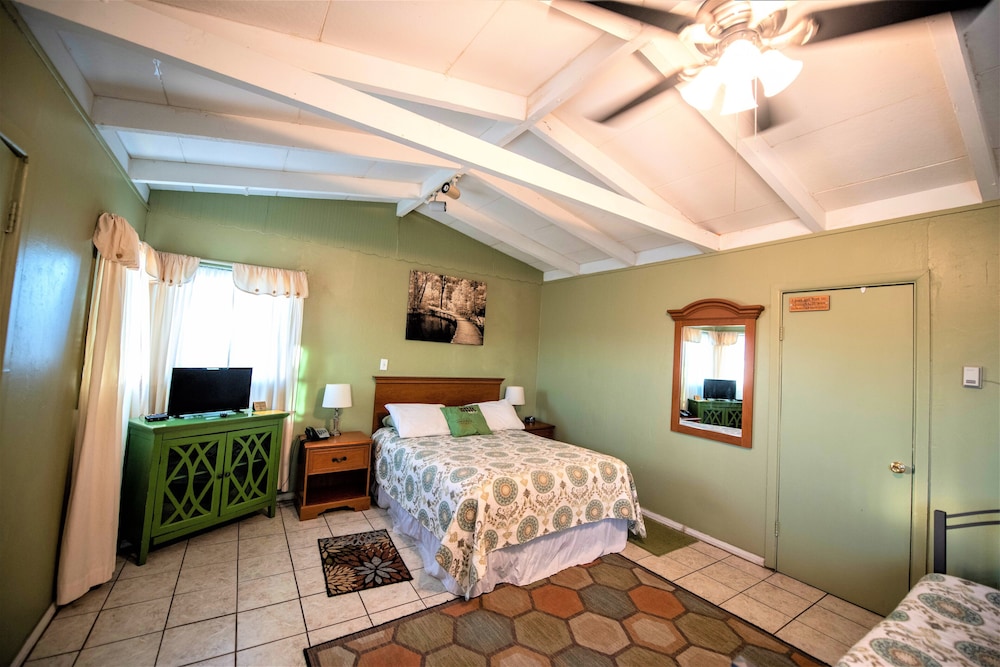 Harmony Motel - photo 19