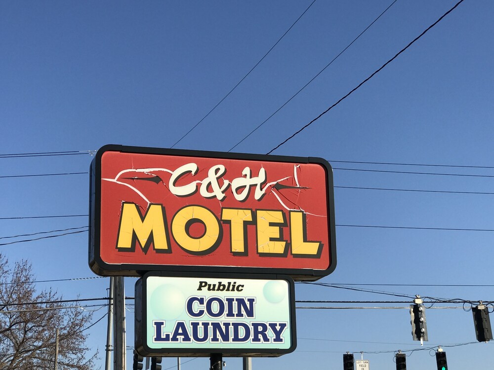 C&H Motel El Dorado Springs - photo 19