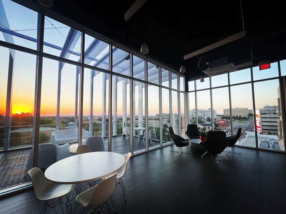Hotel Revel - photo 45