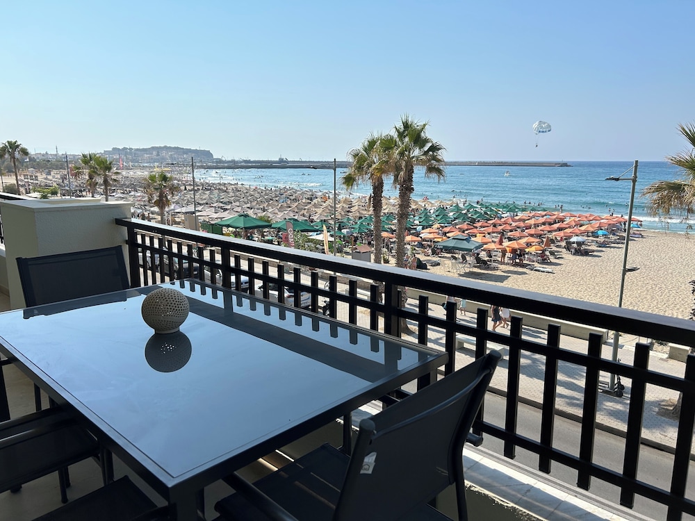 Beachfront Paradise — 4-Star Luxury Hotel in Rethymno, Greece