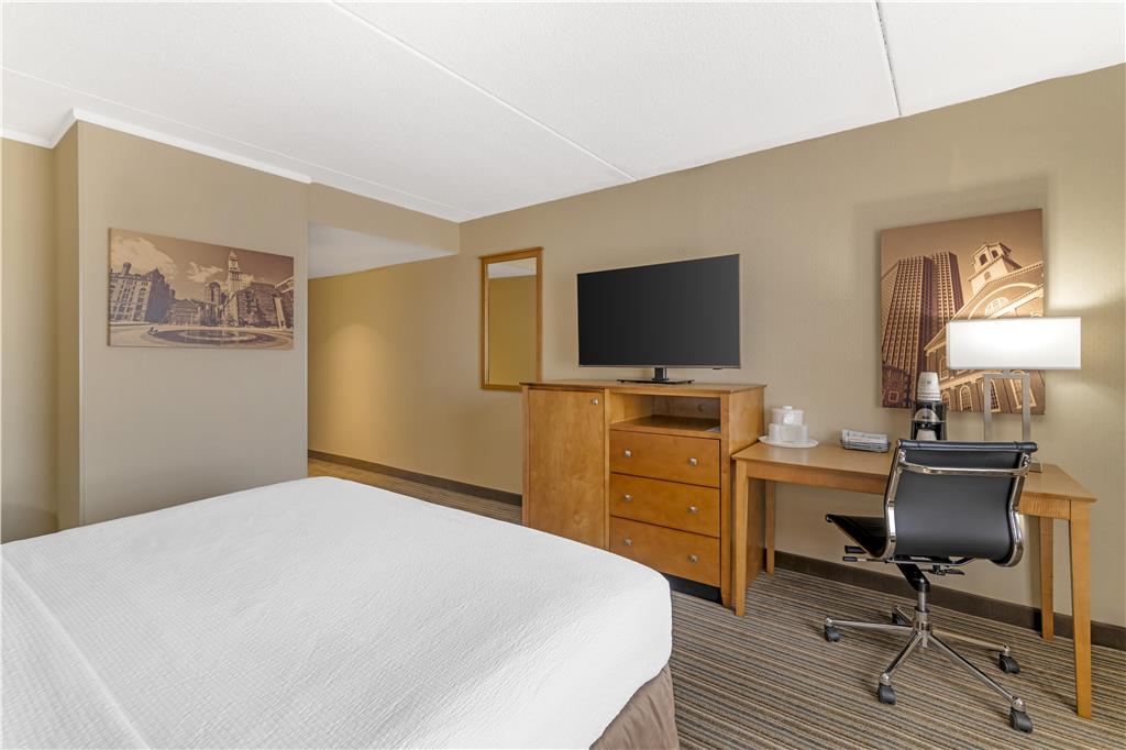 Best Western Royal Plaza Hotel & Trade Center - photo 47