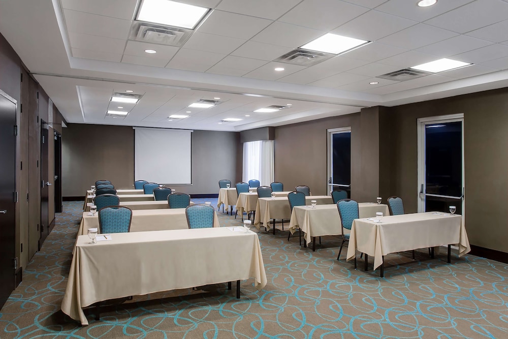 Hilton Garden Inn Columbus Dublin - photo 38