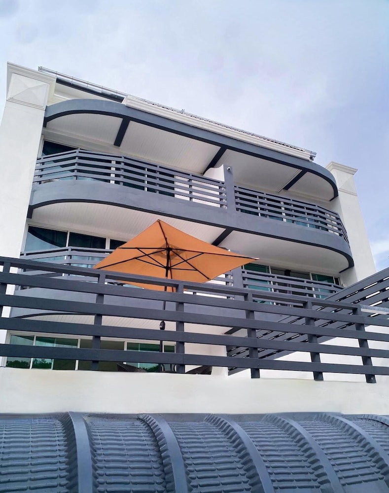 VS Beach Front Pattaya - last minute hotel in Pattaya