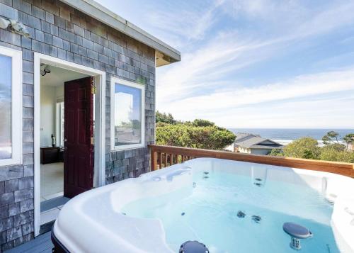 Coastal Retreat with Ocean Views and Hot Tub in Newport, United States
