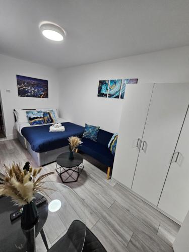 Cozy Ground Floor Studio Excellent City Access — 4-Star Luxury Hotel in London, United Kingdom