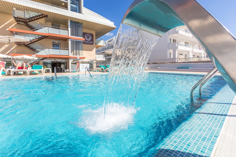 Aparthotel Odissea Park - carbon neutral hotel in Santa Susanna