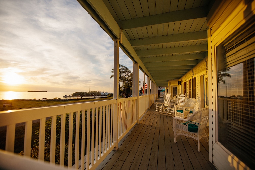 Edgewater Resort - photo 163