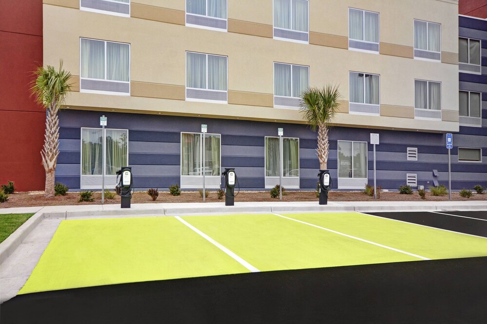 Fairfield Inn & Suites Savannah SW Richmond Hill - photo 38