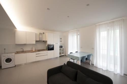 A casa di Fiore holiday home — 4-Star Luxury Hotel in Giovinazzo, Italy