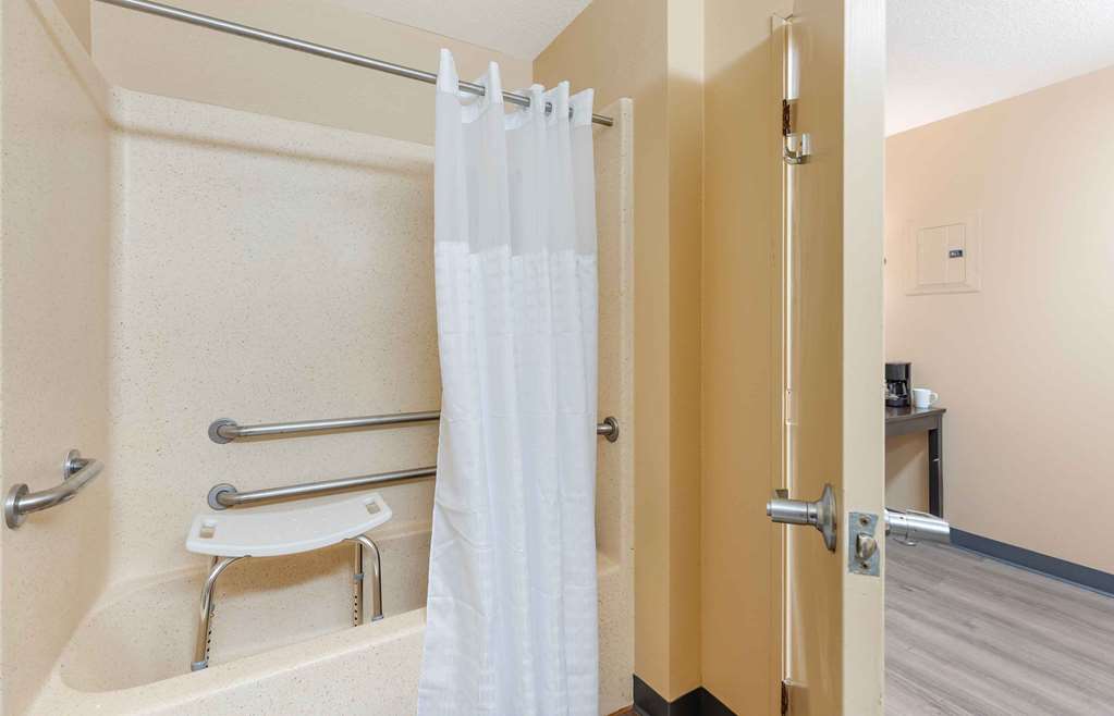 Extended Stay America Select Suites St. Louis Westport E Lackland Rd - photo 18