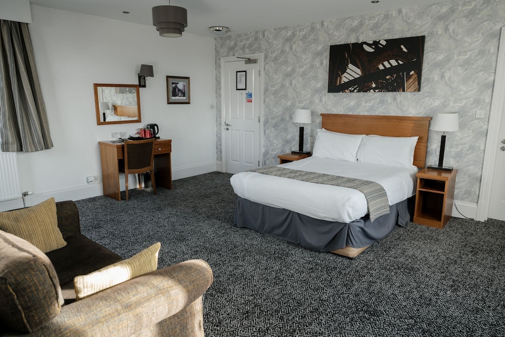 Fairways Inn - carbon neutral hotel in Manchester