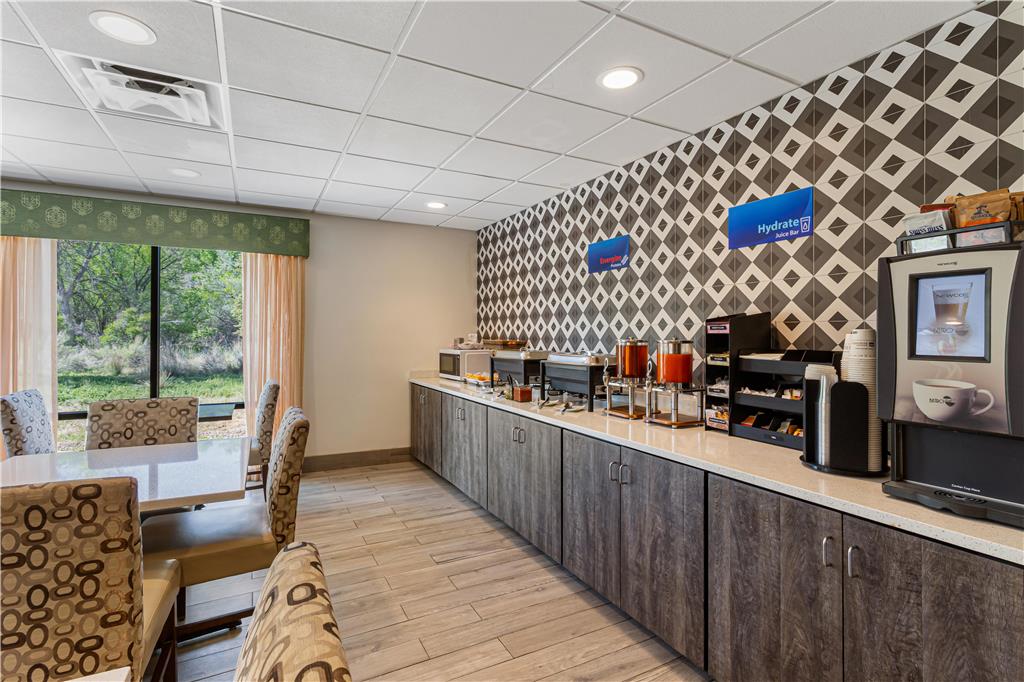Best Western Duchesne Inn - photo 12