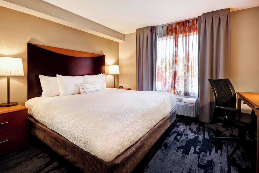 Fairfield Inn & Suites by Marriott Atlanta Kennesaw - photo 16