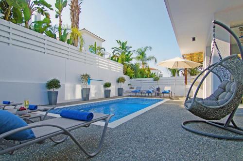 Villa Lily