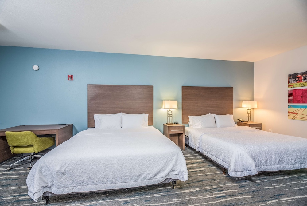 Hampton Inn Oakland Hayward - photo 8