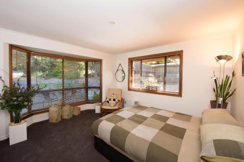A Suite Spot in the Hills — 4-Star Luxury Hotel in Mount Barker, Australia