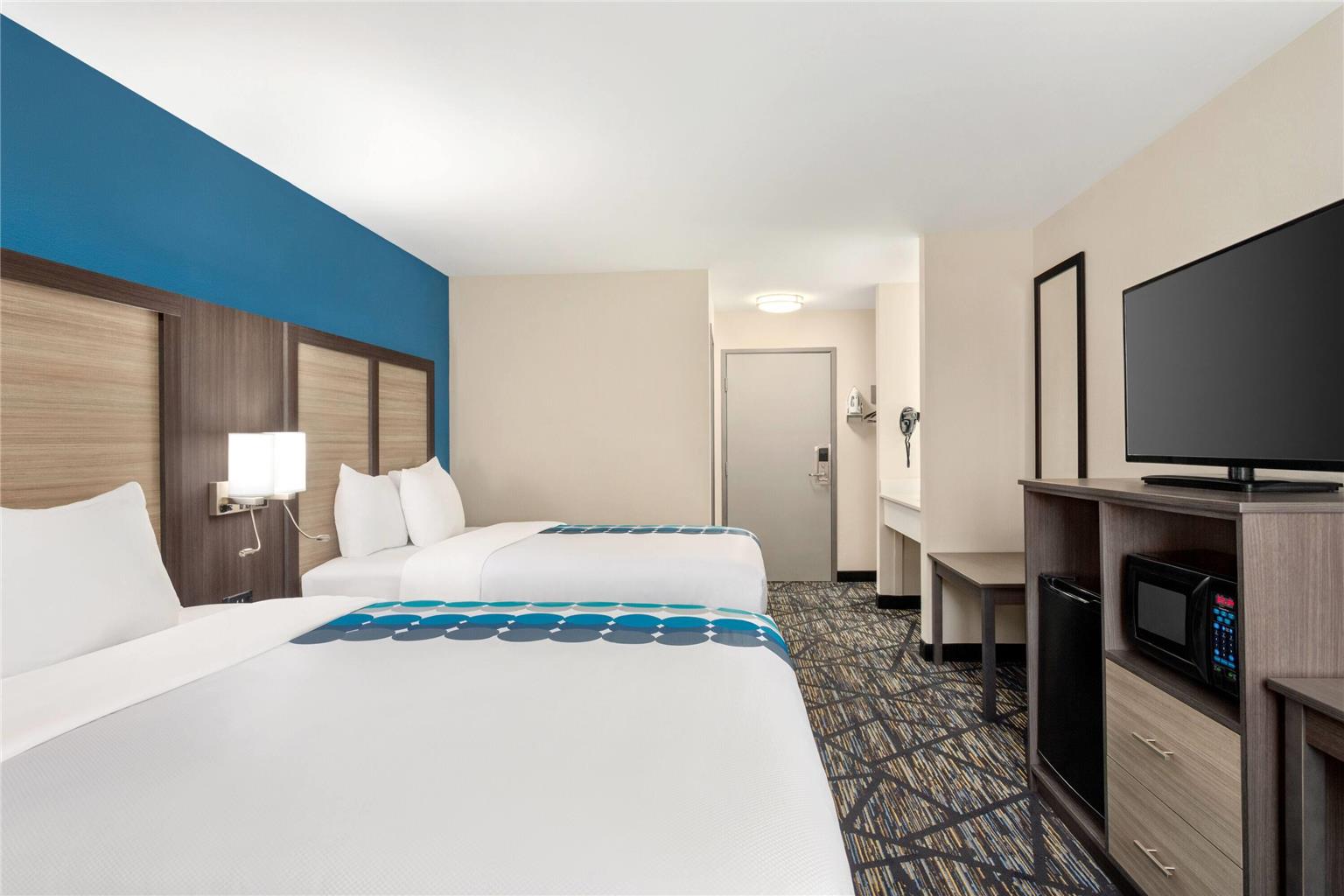 Baymont by Wyndham Blackwell I 35 - photo 26