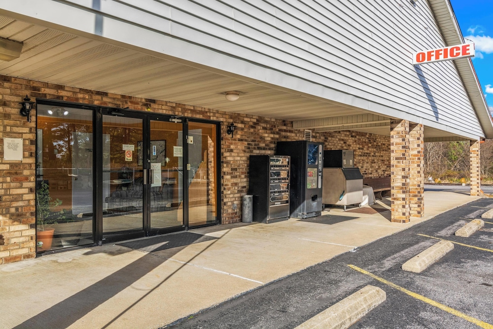 Budget Host Inn by Hotel O Portland near I 65 - photo 25