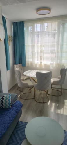 Mango Apartman 2