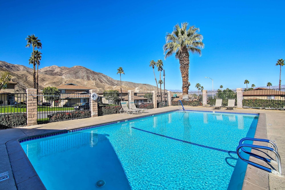 Palm Desert Resort style Living: Dog Friendly - photo 18