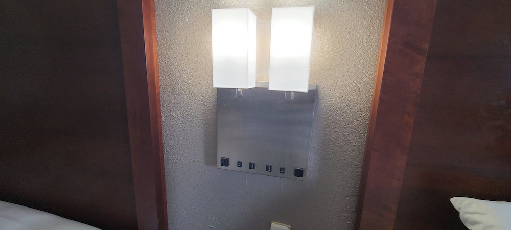 Red Roof Inn Sanford - photo 23