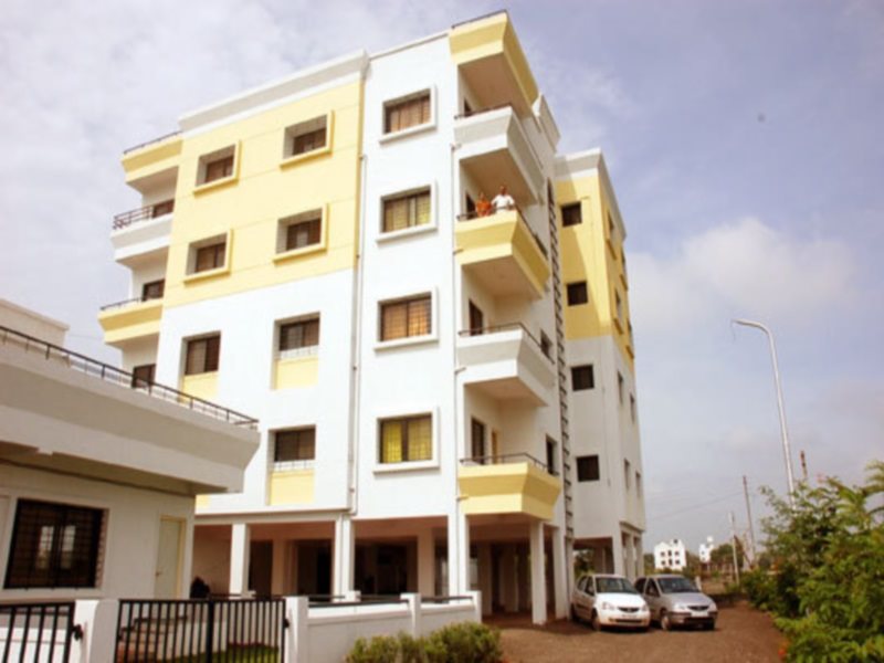 Hotel Silver Oak Holiday Homes in Ahmadnagar, India