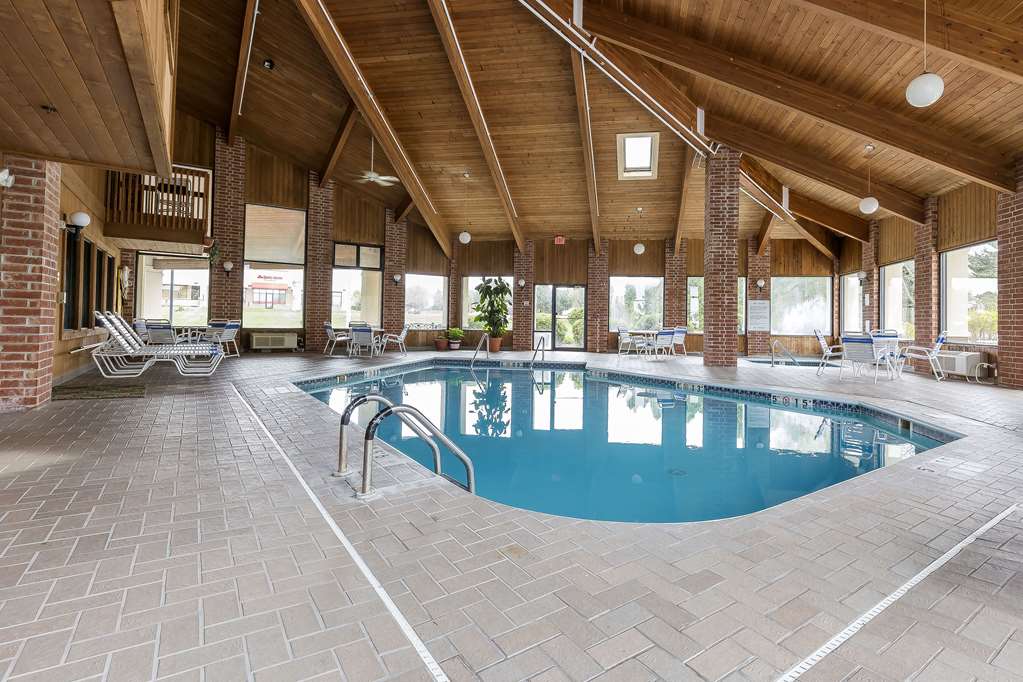 Quality Inn Sycamore DeKalb - photo 25