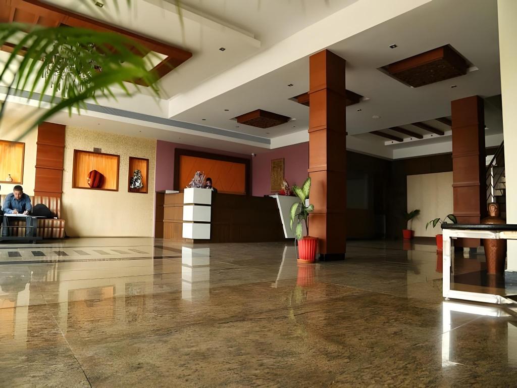 Hotel The Emerald — Bilaspur — photo 2