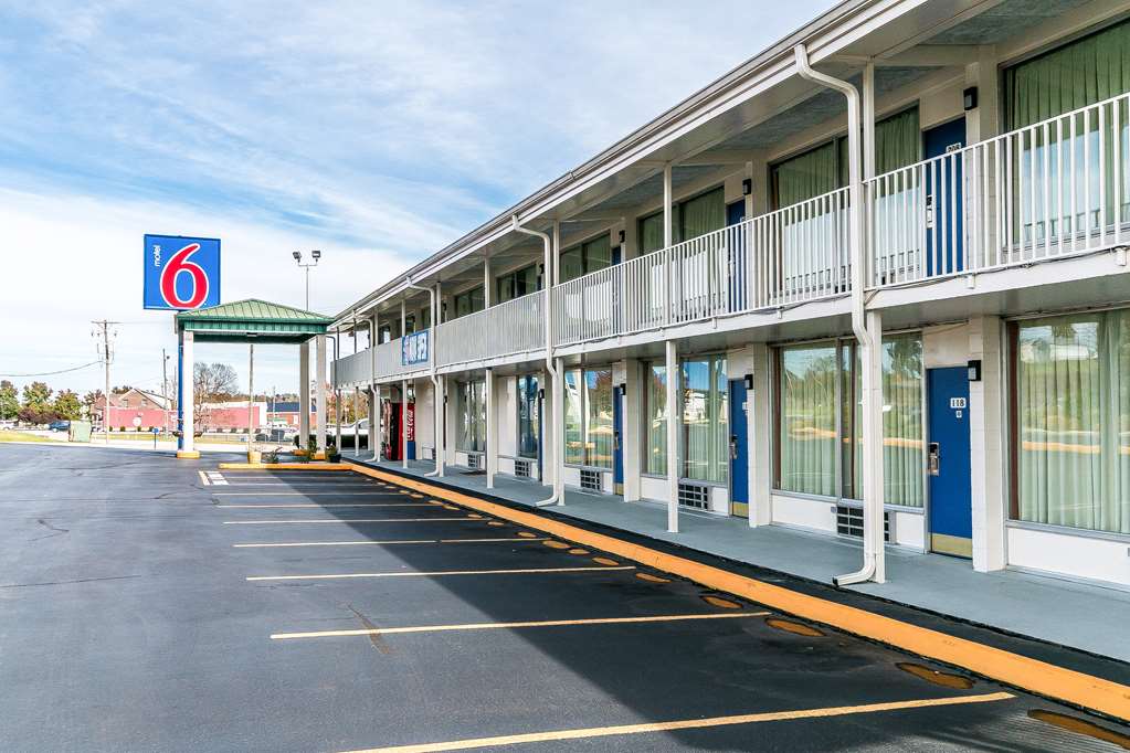 Motel 6 Somerset KY - photo 5