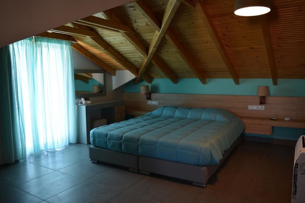 Tsokas Hotel — Methoni — photo 4
