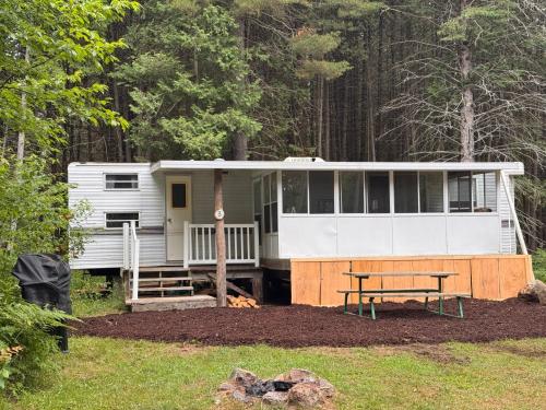 The Princeton at New Frontiers Retreat - carbon neutral hotel in Unknown City