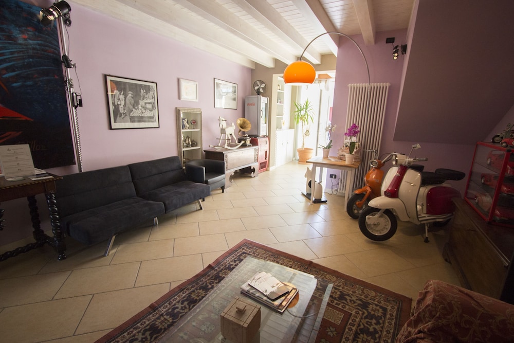 Le Fate Corbezzole — 4-Star Luxury Hotel in Bassano Del Grappa, Italy