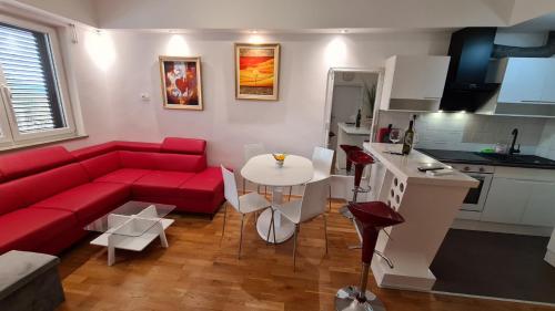 D&D Izola apartments — 4-Star Luxury Hotel in Izola, Slovenia