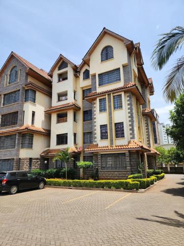 Daykio at Chania 3 Bedroom Apt with Pool in Kilimani
