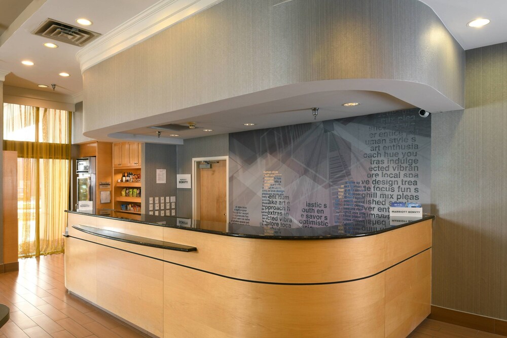 SpringHill Suites Des Moines West - photo 2