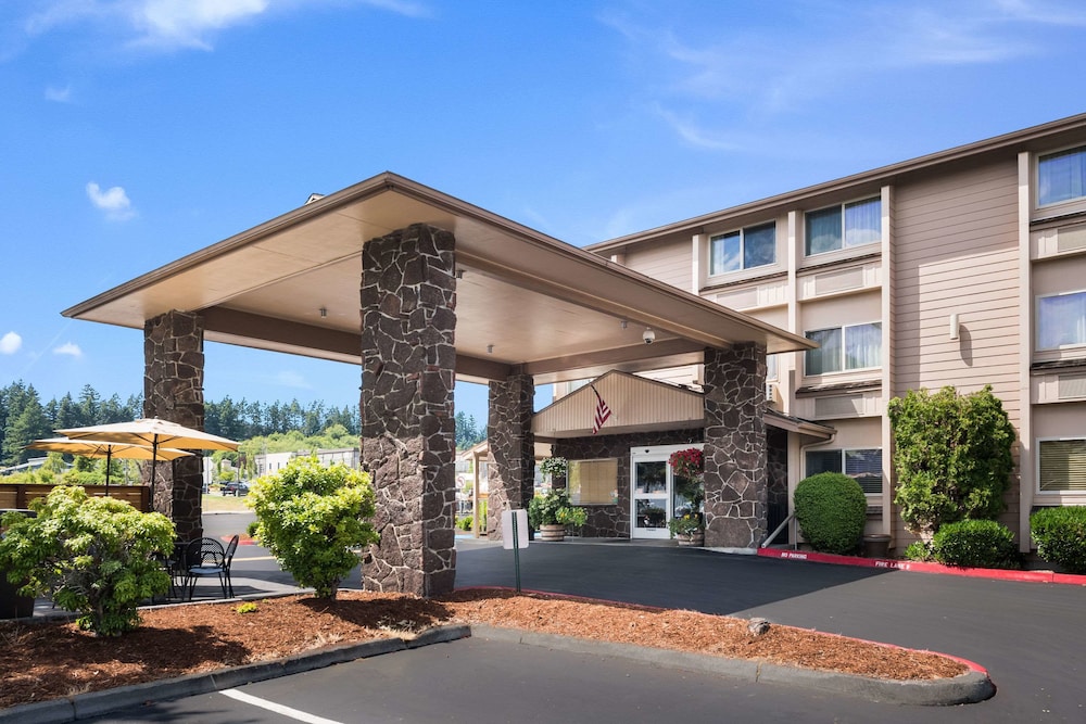 Quality Inn & Suites Silverdale Bangor Keyport - photo 41