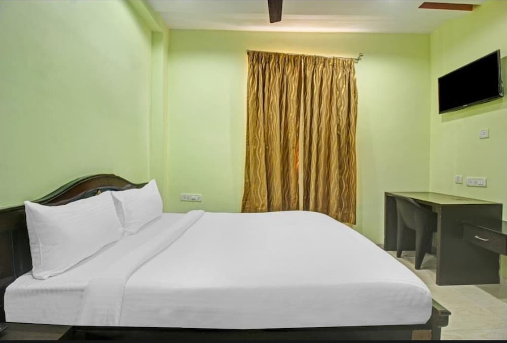 Goroomgo LA GRACE Suit Bhubaneshwar — Bhubaneshwar — photo 3