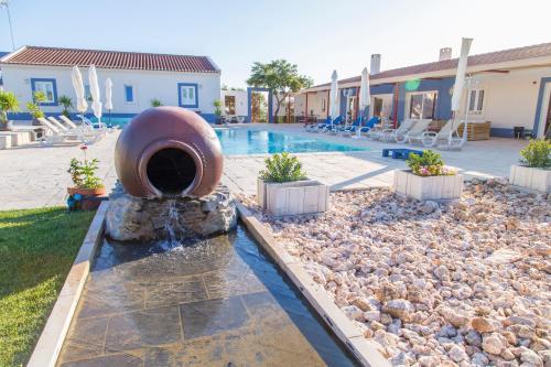 Monte da Ameixa Country House — 4-Star Luxury Hotel in Castro Verde, Portugal