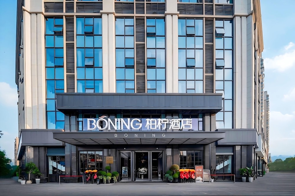 Boninghotel in Meishan, People's Republic of China