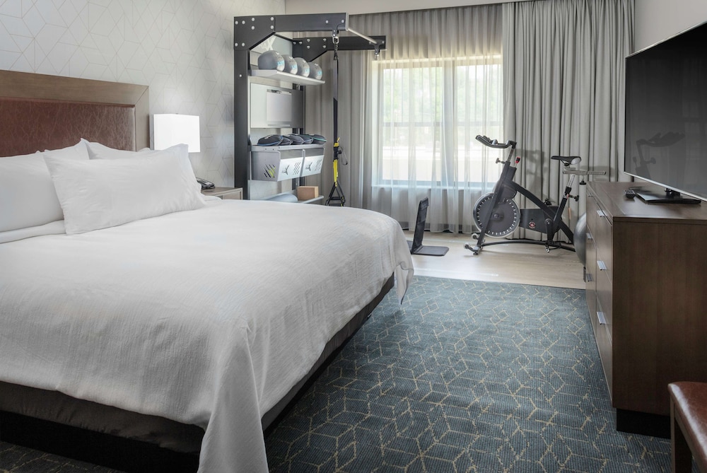 Embassy Suites by Hilton Grand Rapids Downtown MI - photo 15