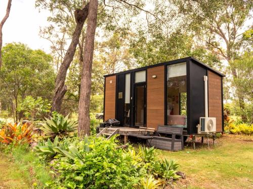 Garden Grove by Tiny Away — hotel in Howard