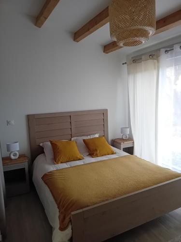 Le Grenadier in Unknown City, France