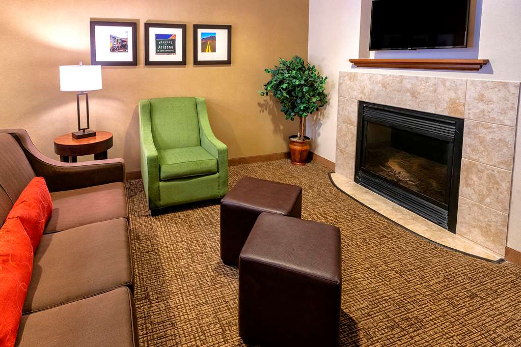 Comfort Suites Goodyear West Phoenix - photo 30