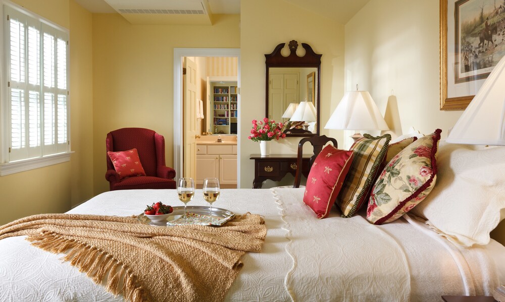 The Inn at Whitewing Farm - photo 32