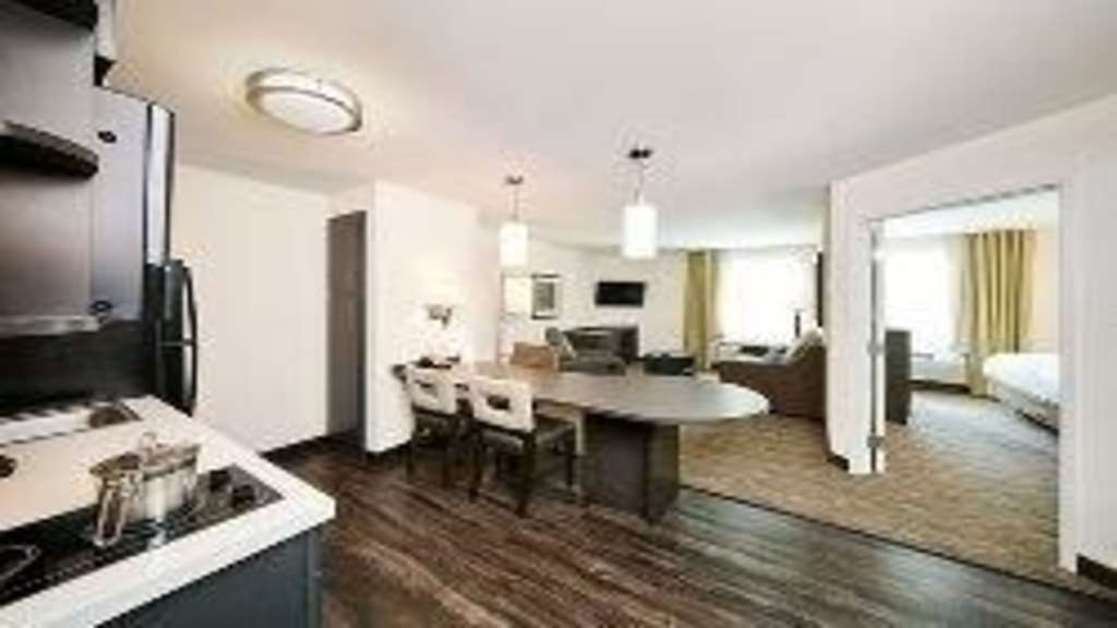 Sonesta Simply Suites Houston Galleria Medical Ctr - photo 7