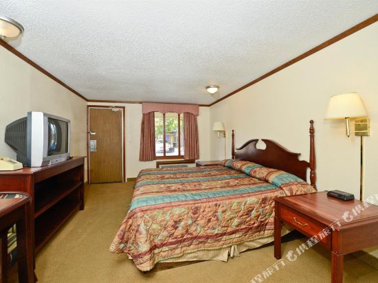 America's Best Inn Warren Detroit - photo 12
