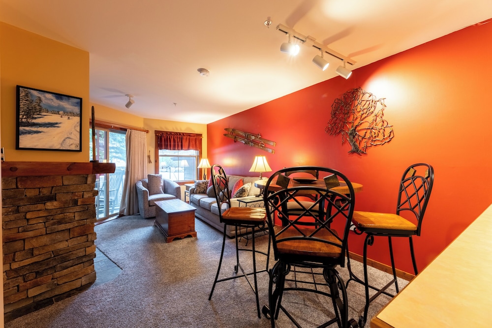 Rimfire Lodge - photo 4