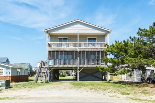 A Beach Music Paradise Too by Oak Island Accommodations - photo 50