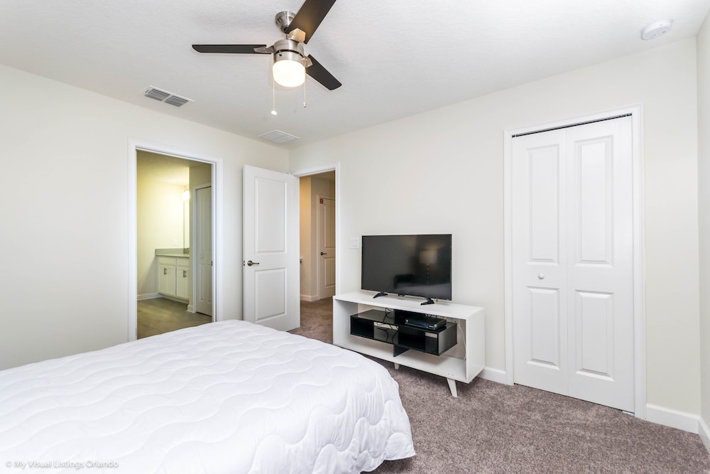 1686 Champions Gate 8 Bedroom Resort Villa Kissimmee - photo 15