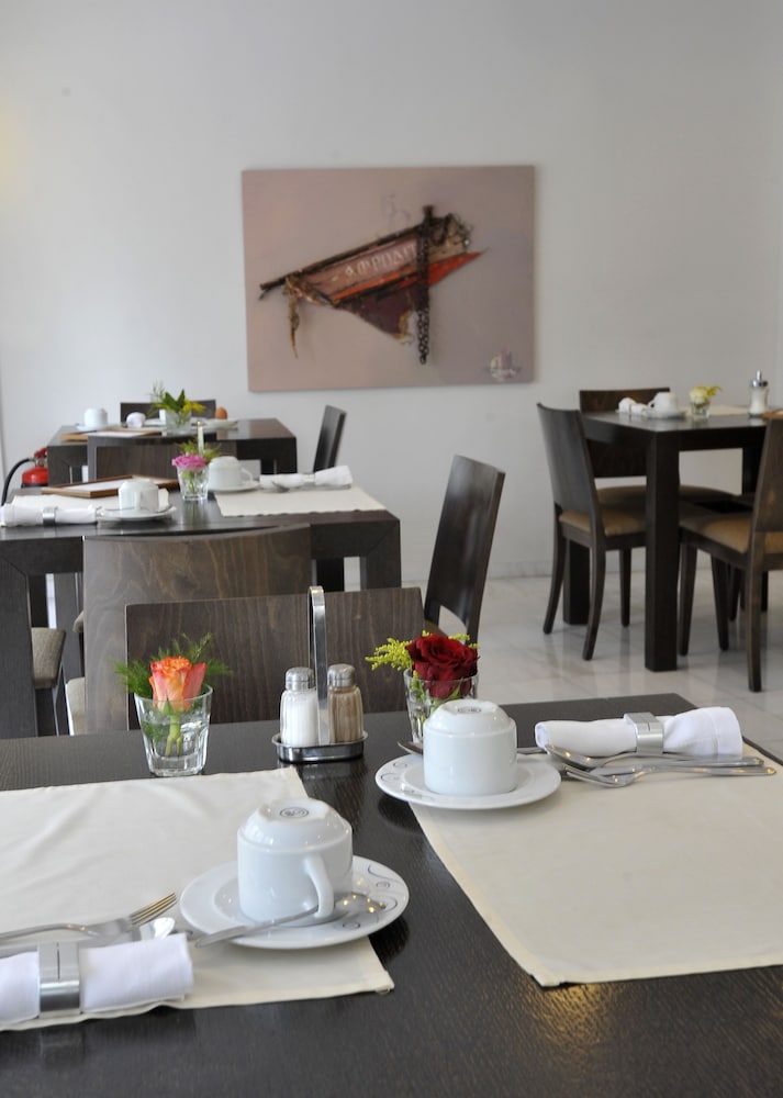 מזון ומשקאות